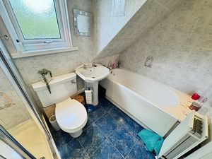 Photo 17- click for photo gallery